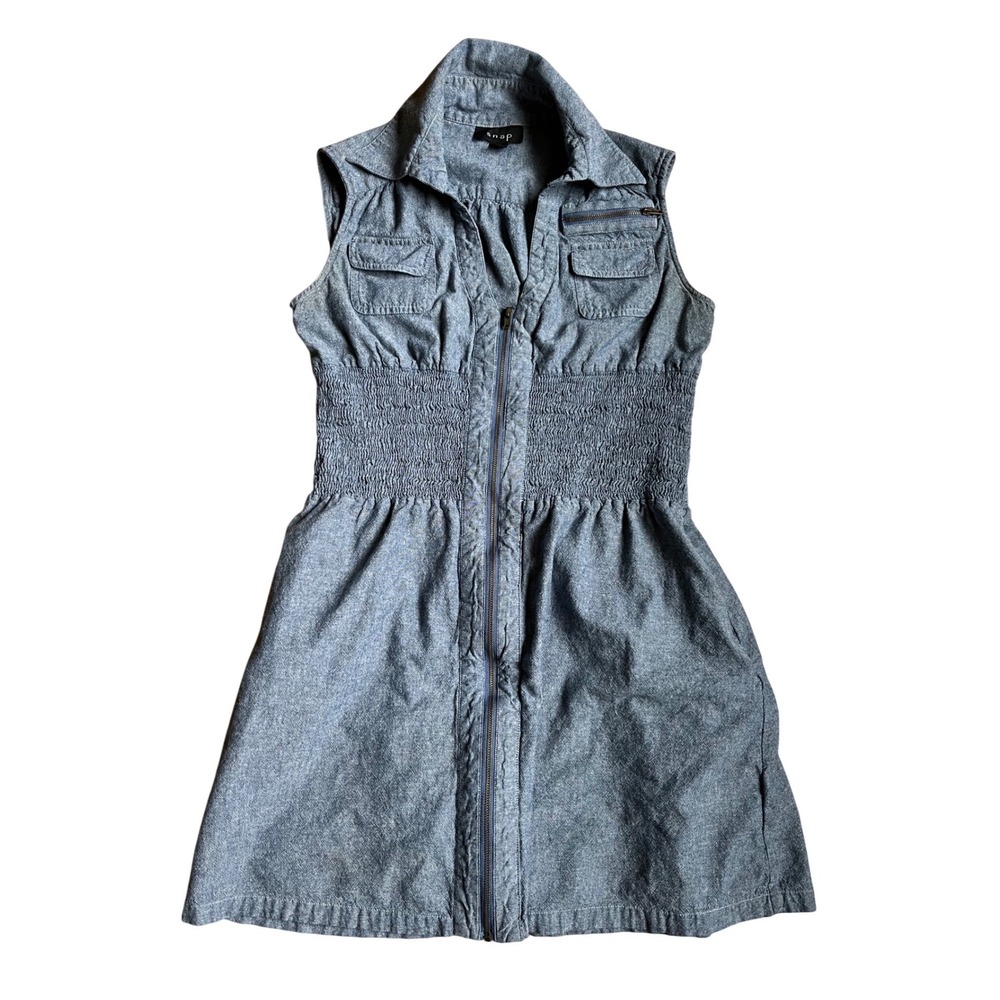 Snap Blue Chambray Denim Sleeveless‎ Zip Front Smocked Waist Mini Dress Small